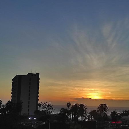 Big 3 Rooms Apartment, 83M2, With 3 Balconies And Ocean View Playa de las Americas  Eksteriør bilde